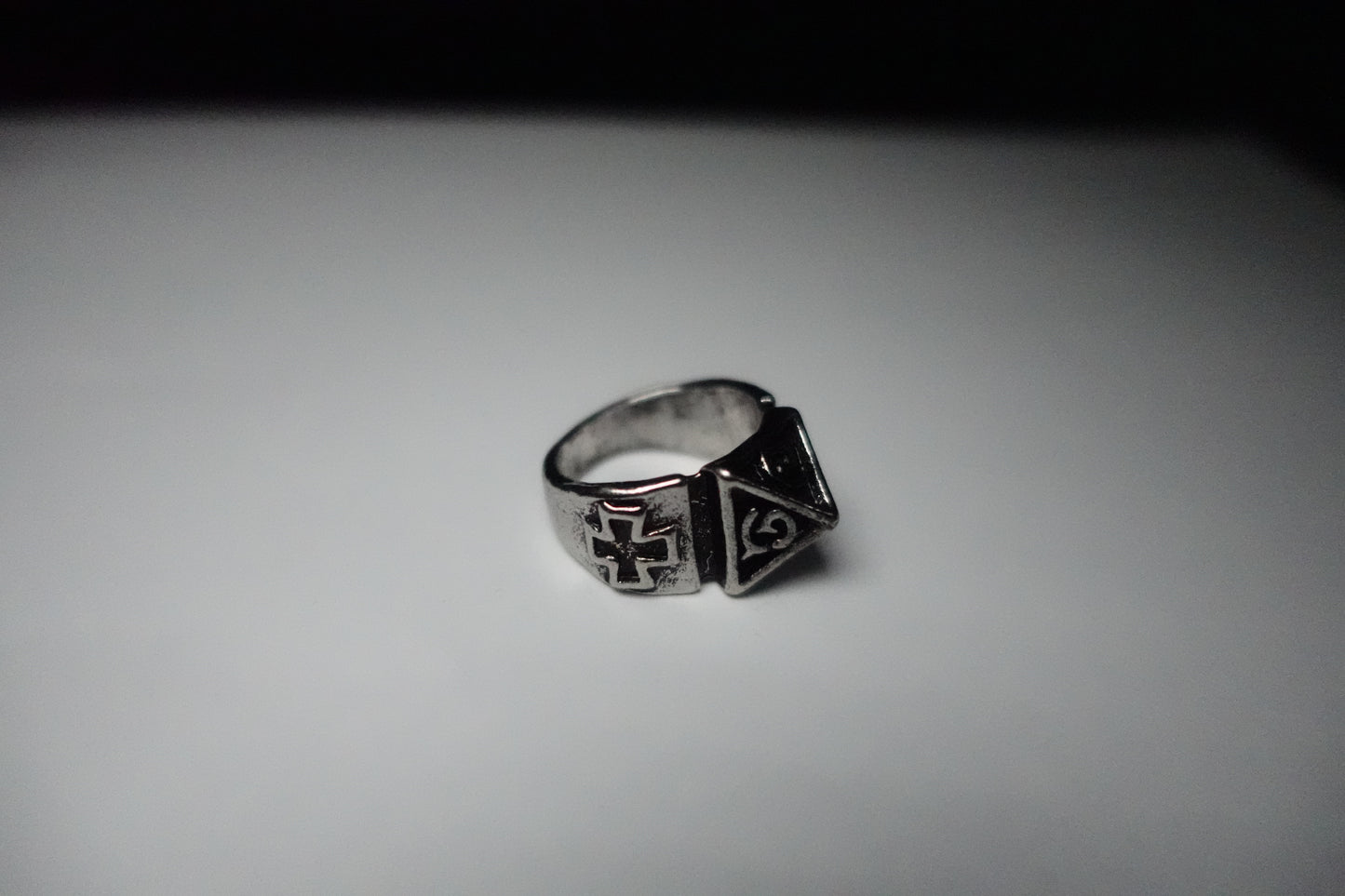 The Pyramid Ring