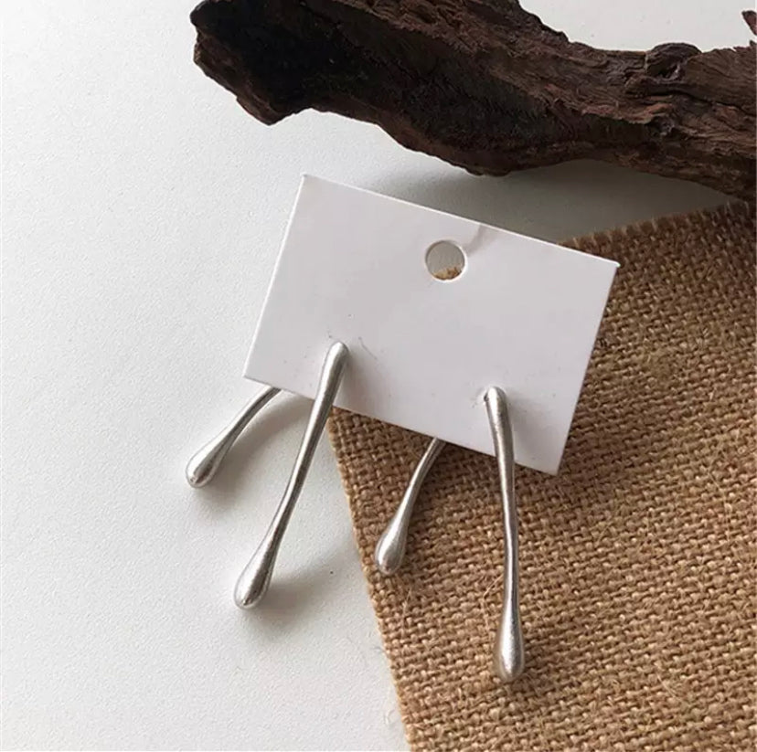 Matte Silver Drip Earrings
