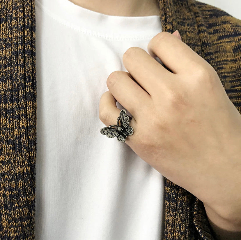 Skull butterfly ring