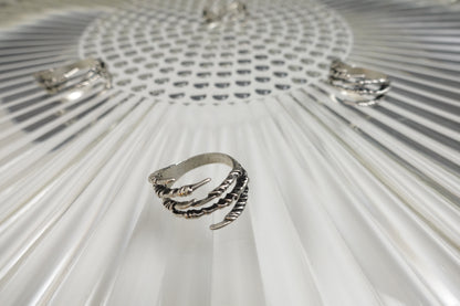 Raven Claw Ring