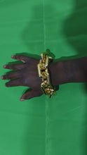 Load and play video in Gallery viewer, Thick Link Bracelet (Gold)
